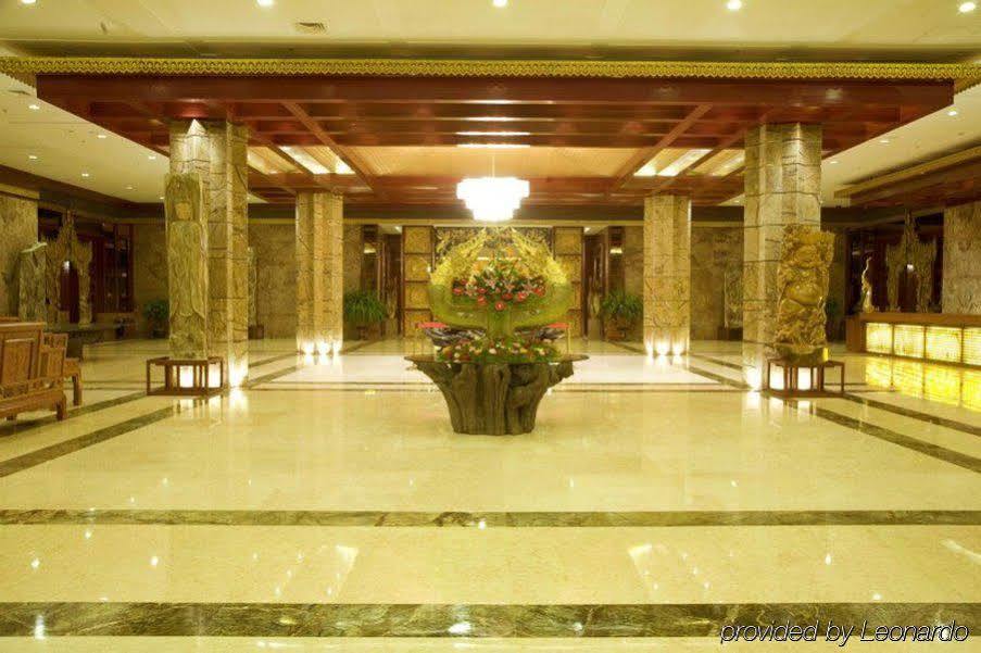 Golden Zone Hotel Jinghong Wnętrze zdjęcie